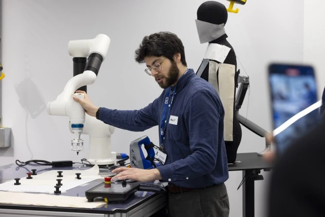 Robotics Living Lab opens using collaborative robots to tackle sustainable fashion manufacturing